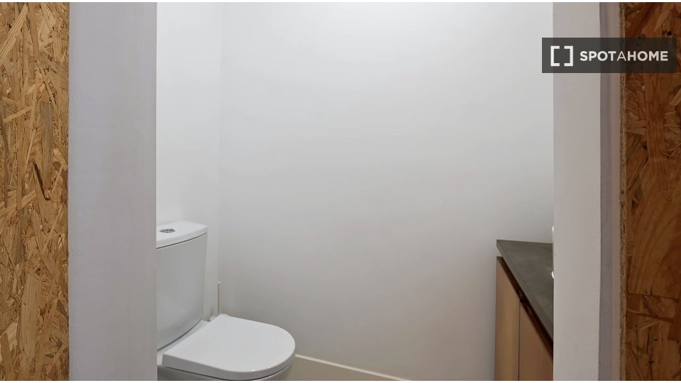 Apartment mono Lisbon, 40m² — photo 11