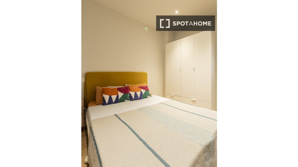 Apartment Madrid, 2 beds — photo 16