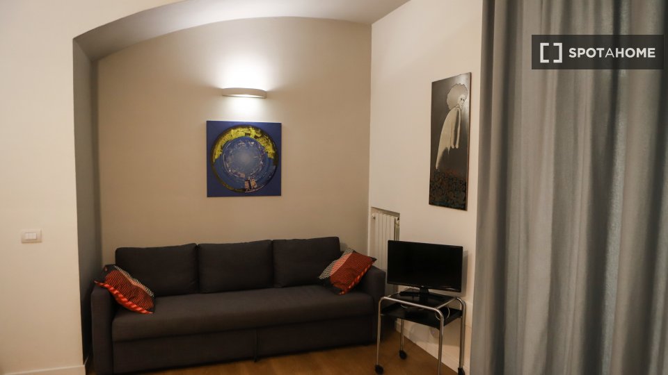 Apartment Naples, 1 bed — photo 8