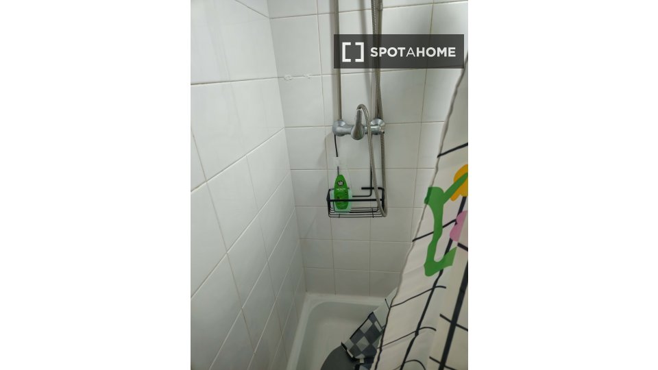 Apartment mono Lisbon, 20m² — photo 25