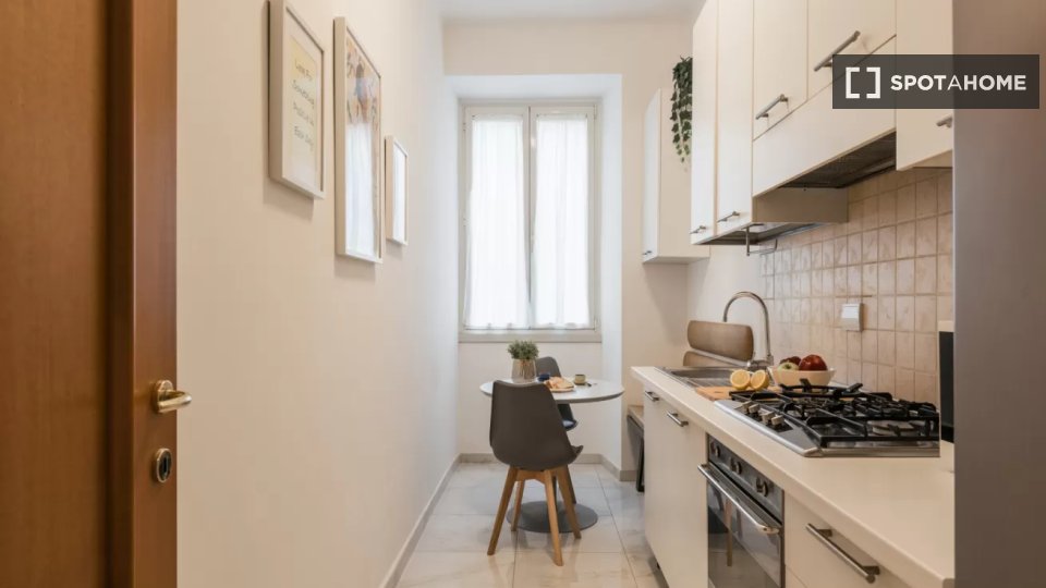 Apartment Rome, 2 beds, 88m² — photo 1