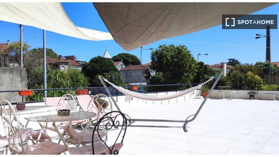 Double room Porto, 2 beds, 300m² — photo 27