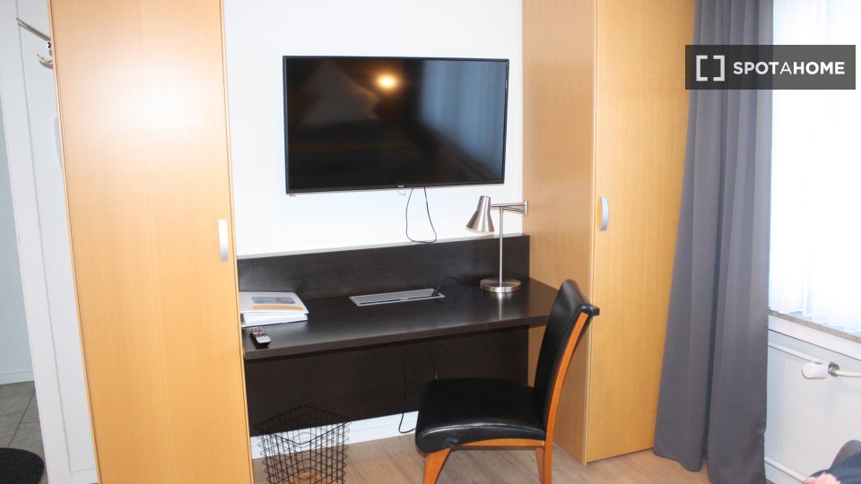 Apartment mono Cologne, 18m² — photo 5