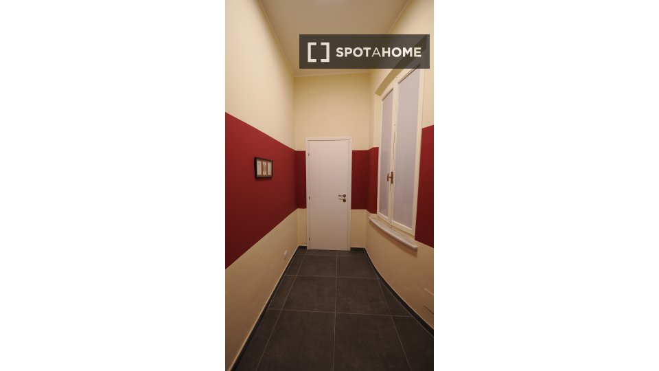 Double room Turin, 2 beds — photo 7