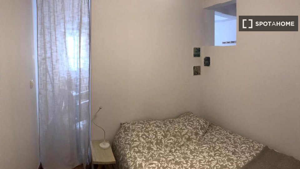 Apartment mono Lisbon, 30m² — photo 10