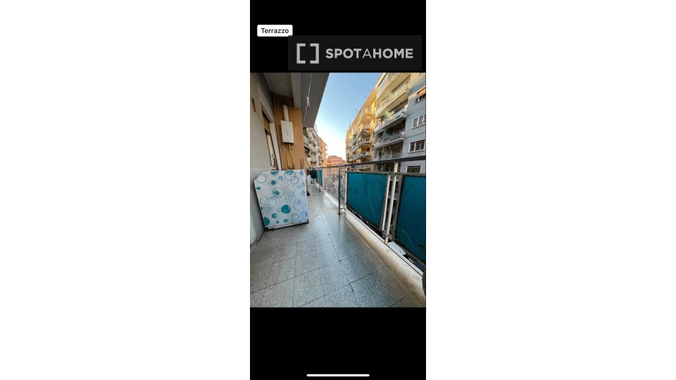 Double room Rome, 1 bed, 70m² — photo 2
