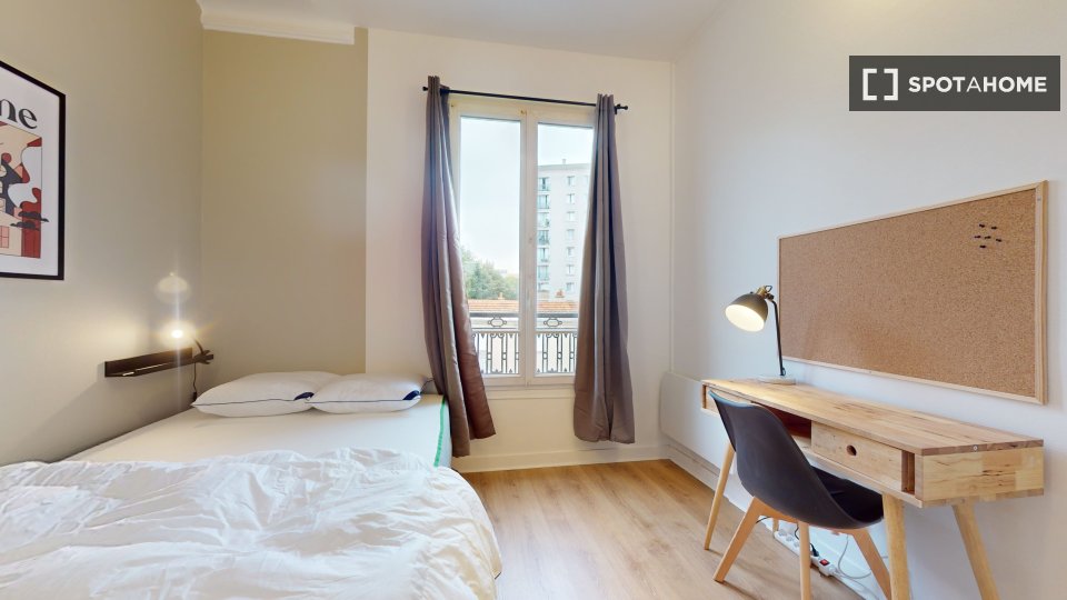 Double room Paris, 18 beds — photo 5