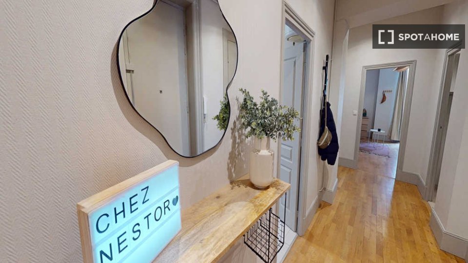 Double room Lyon, 7 beds, 150m² — photo 7
