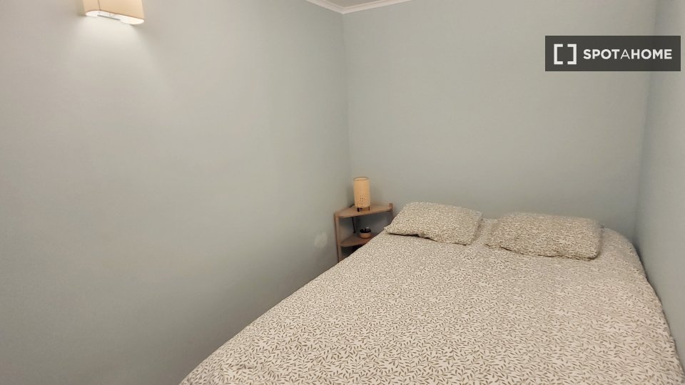 Apartment Lisbon, 2 beds, 53m² — photo 14