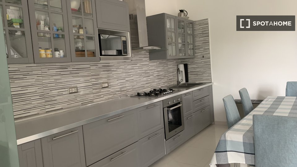 Double room Milan, 2 beds, 100m² — photo 11