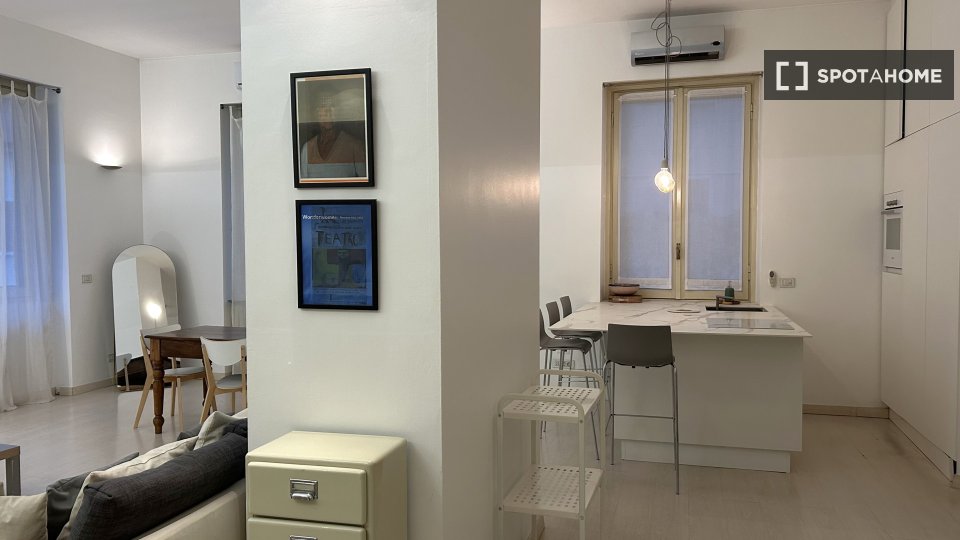 Apartment Milan, 1 bed, 97m² — photo 3