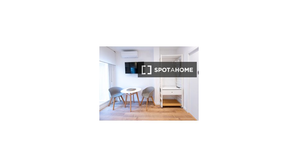 Apartment mono Madrid, 15m² — photo 14