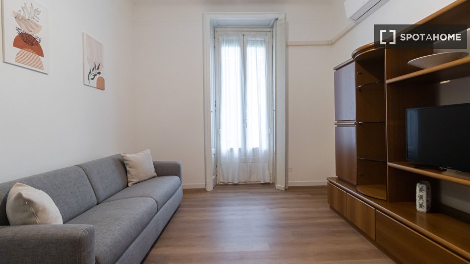 Apartment Milan, 1 bed, 80m² — photo 4