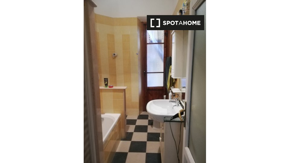 Double room Florence, 2 beds, 60m² — photo 7