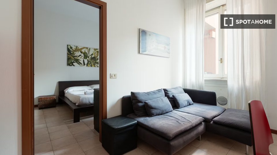 Apartment Milan, 1 bed, 40m² — photo 3