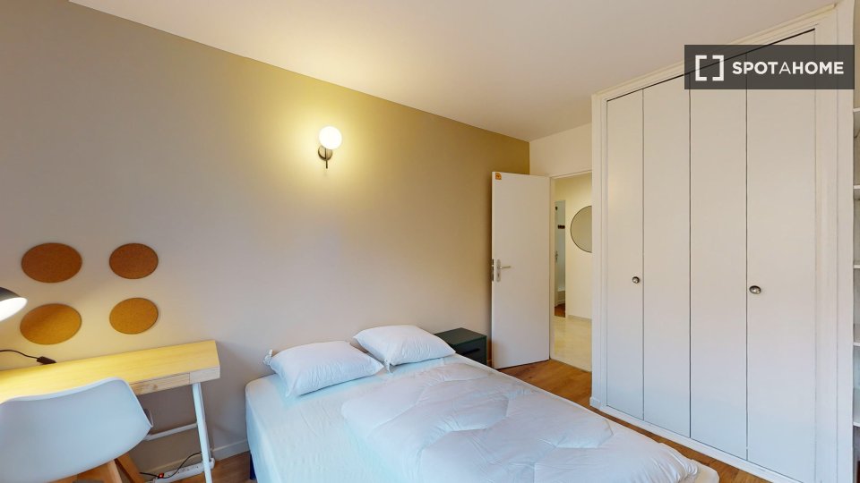 Double room Paris, 10 beds — photo 3