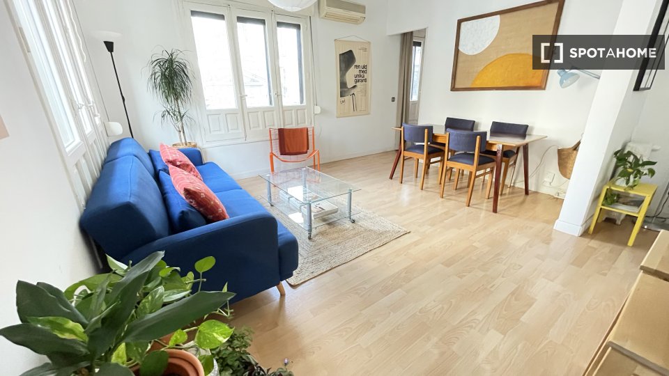 Apartment Madrid, 1 bed, 42m² — photo 4