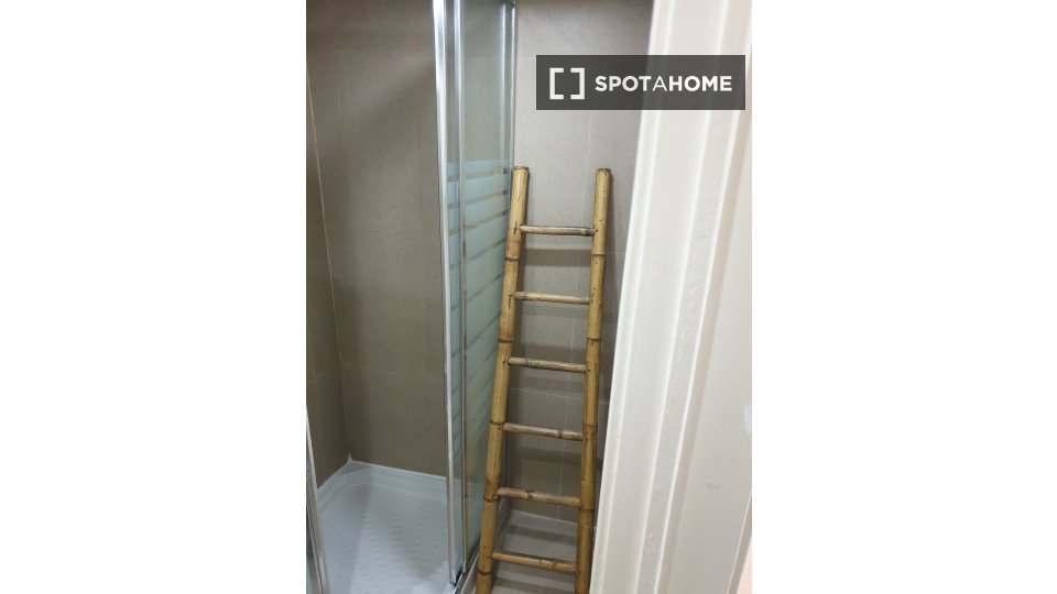 Apartment mono Lisbon, 29m² — photo 15