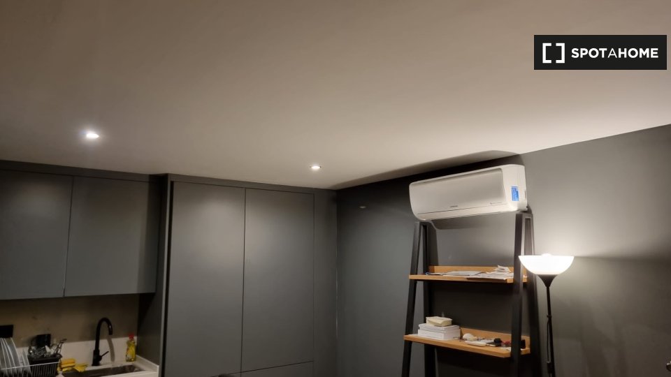 Apartment mono Lisbon — photo 1