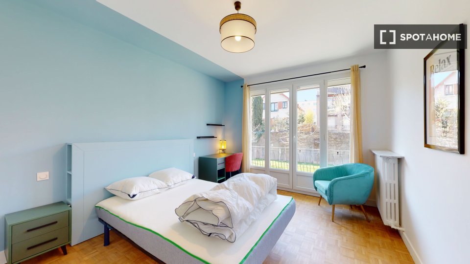 Chambre double Paris, 10 chambres — photo 10