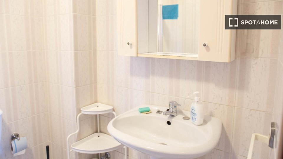 Double room Porto, 5 beds, 100m² — photo 14