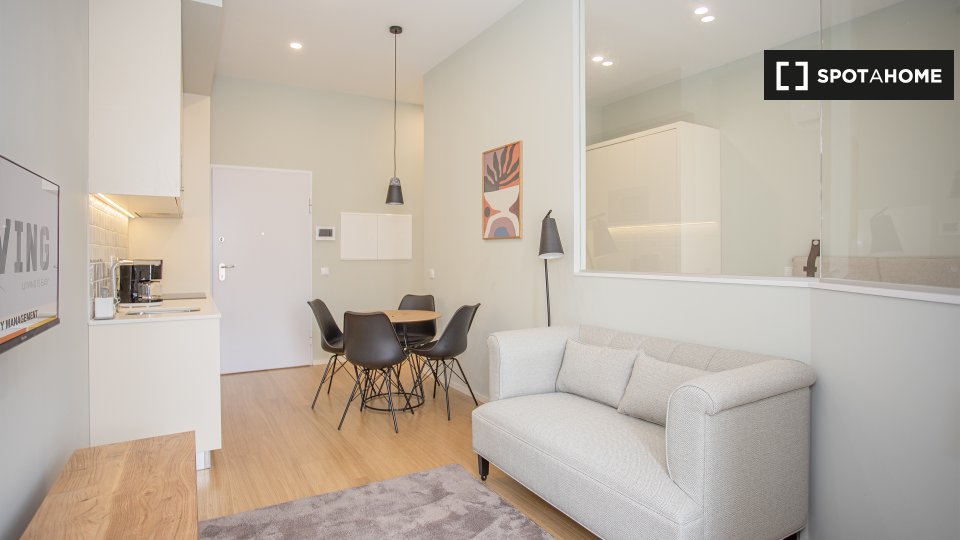 Apartment Porto, 1 bed, 45m² — photo 8