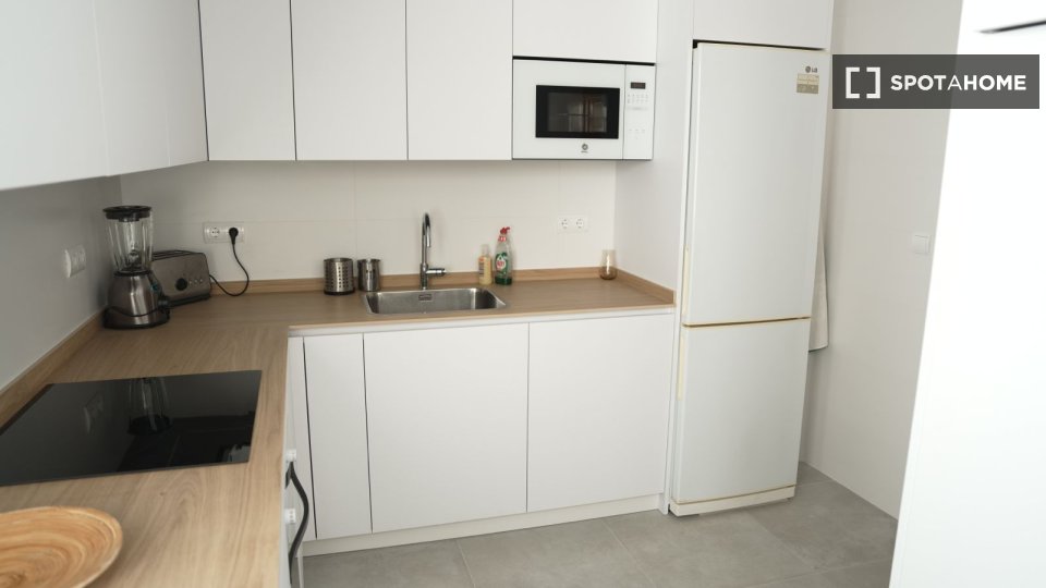 Apartment Malaga, 3 beds, 93m² — photo 13
