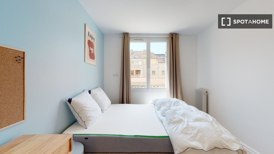 Double room Paris, 4 beds — photo 10