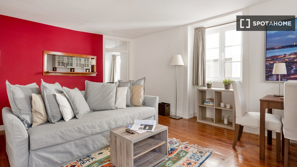 Apartment Lisbon, 1 bed — photo 7