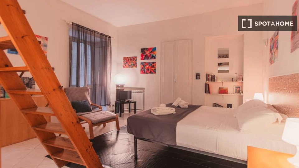 Apartment Rome, 1 bed — photo 5