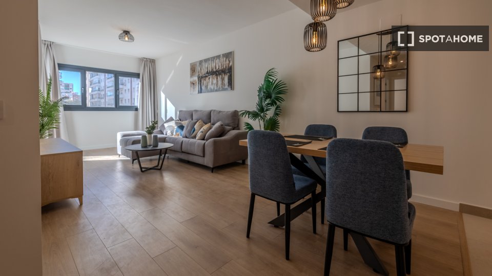 Apartment Malaga, 2 beds, 107m² — photo 14