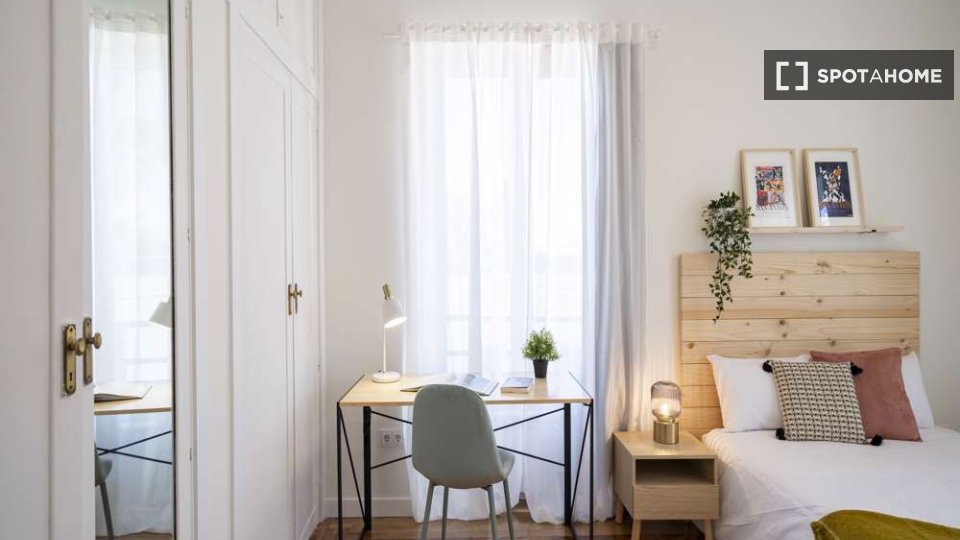 Camera doppia Madrid, 17 camere, 560m² — foto 4