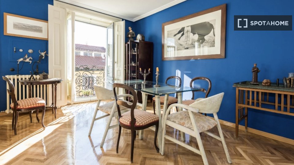 Apartamento de 1 dormitorio en alquiler en Embajadores, Madrid