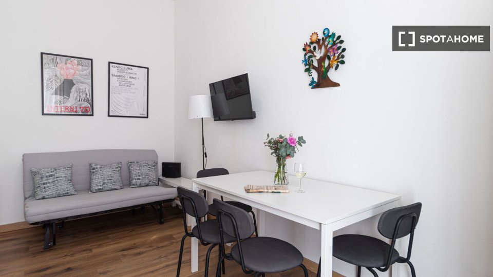Apartment Milan, 2 beds, 67m² — photo 8