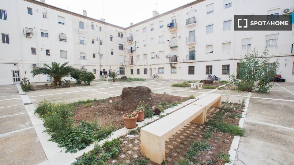 Apartment Valencia, 1 bed, 35m² — photo 15