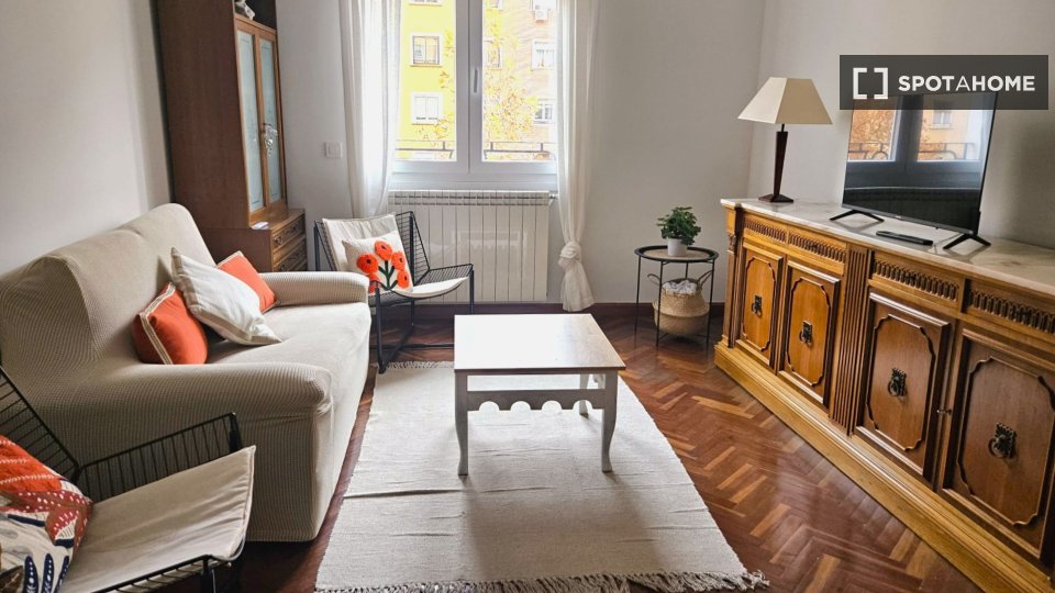 Double room Zaragoza, 4 beds, 114m² — photo 13
