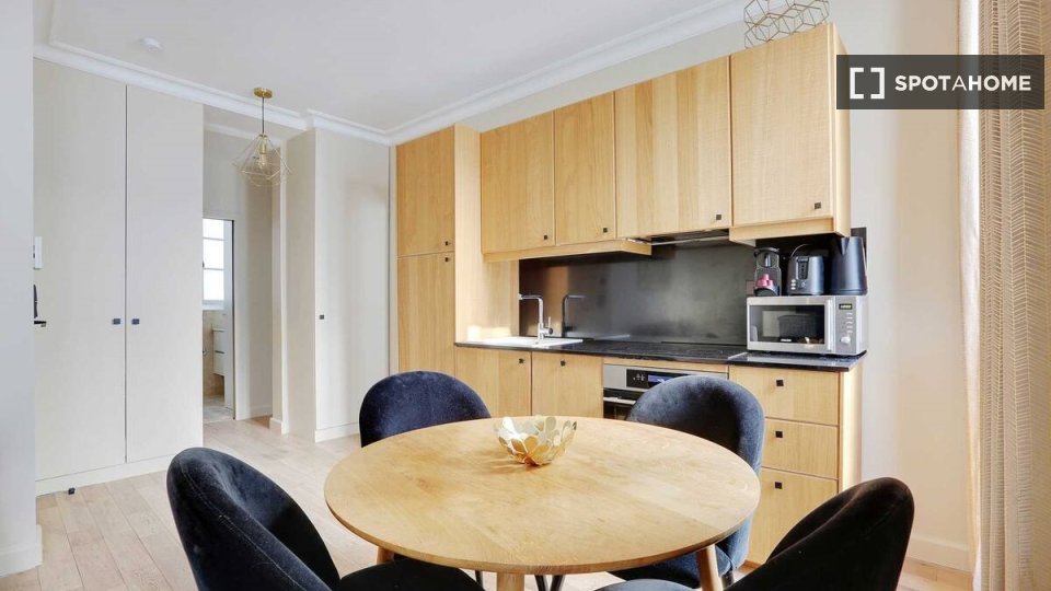 Apartment Paris, 2 beds — photo 5