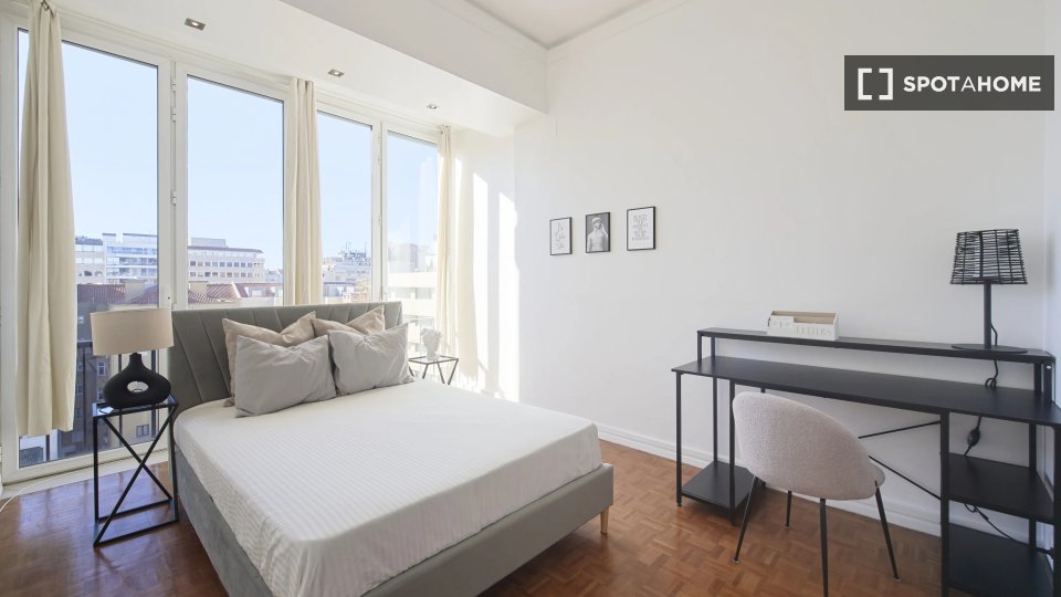 Double room Lisbon, 7 beds — photo 14
