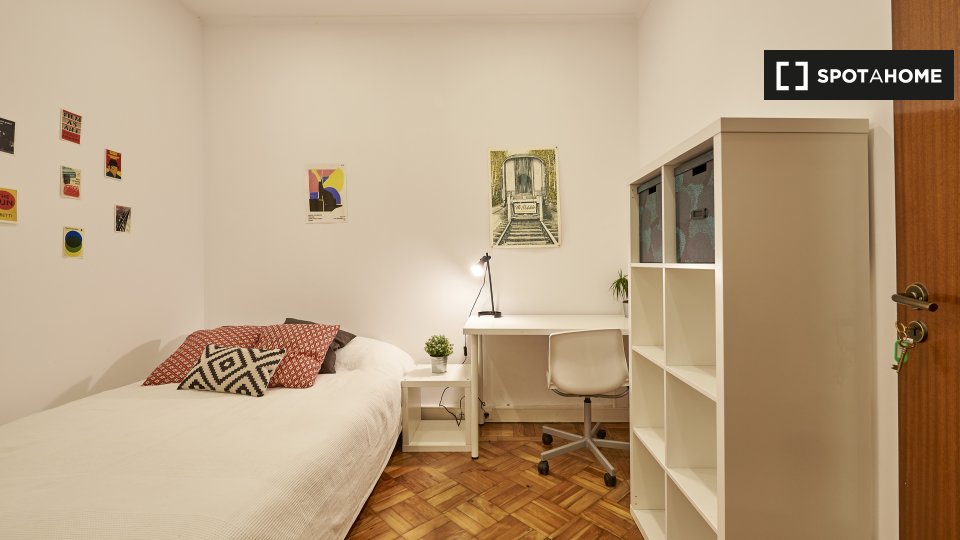 Double room Lisbon, 11 beds — photo 5