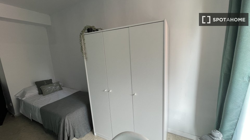 Double room Seville, 8 beds, 180m² — photo 34