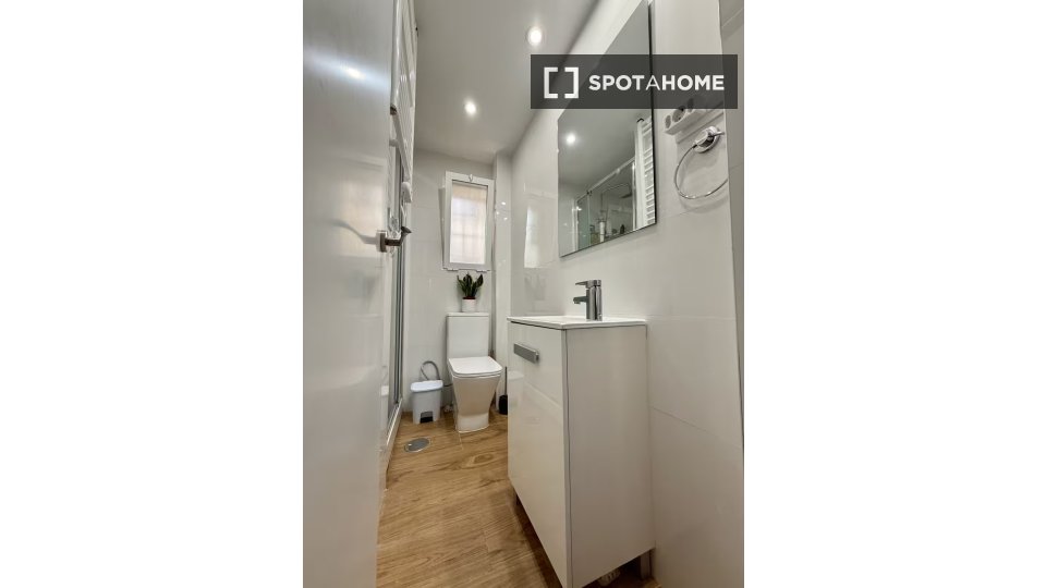 Apartment Madrid, 2 beds, 60m² — photo 8