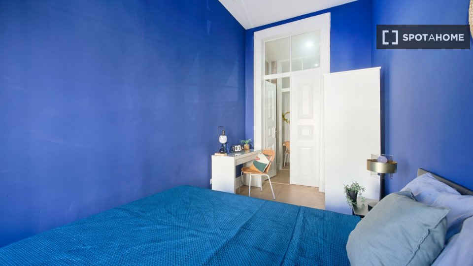 Double room Lisbon, 9 beds — photo 38