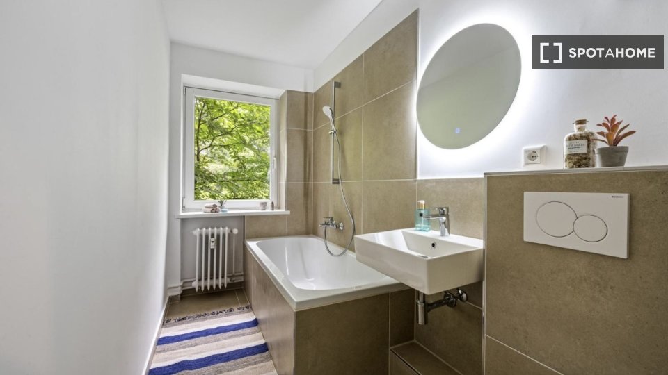 Apartment mono Hamburg, 46m² — photo 3