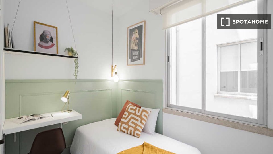 Double room Madrid, 67 beds — photo 58