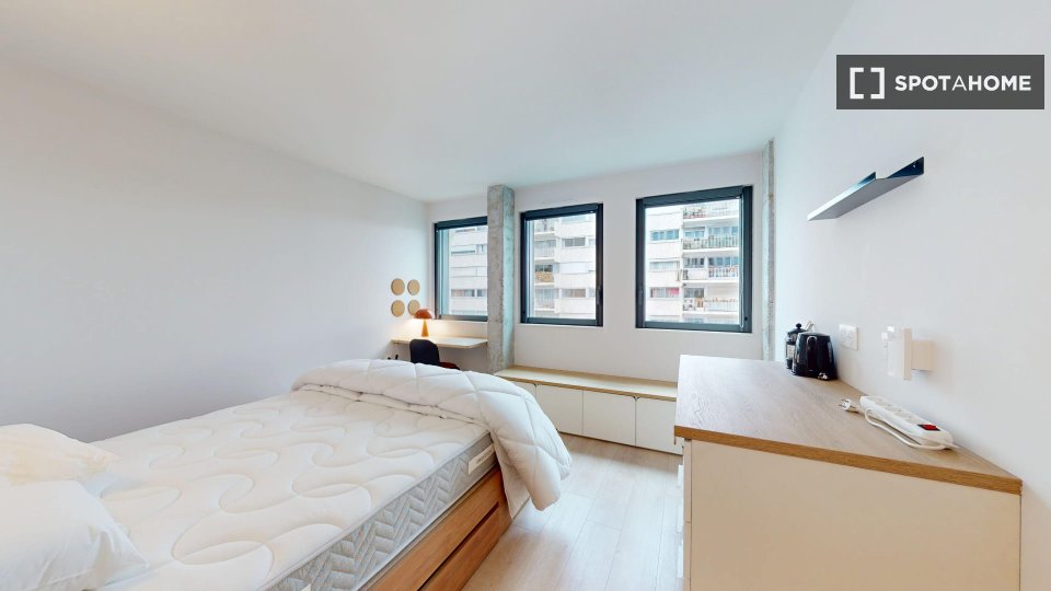 Camera doppia Parigi, 12 camere — foto 11