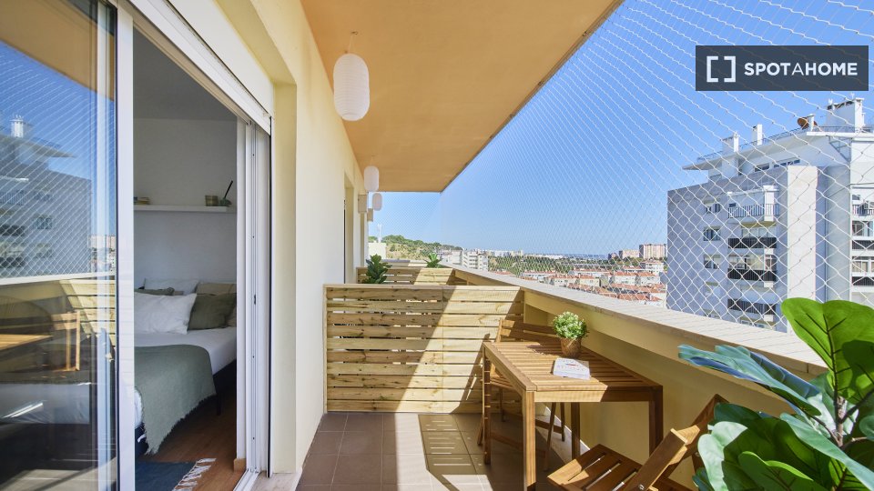 Double room Lisbon, 6 beds — photo 12