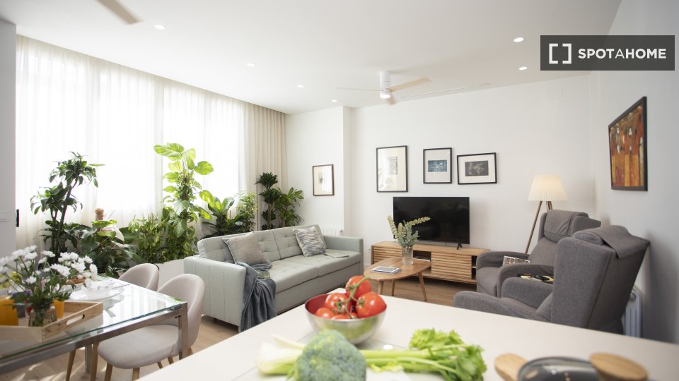 Apartment Valencia, 3 beds, 106m² — photo 13