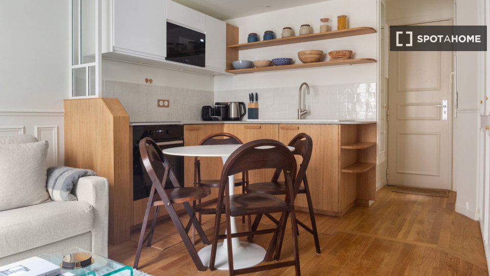 Apartment Paris, 1 bed, 33m² — photo 11