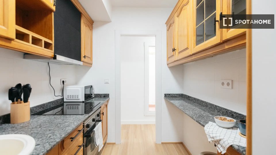 Double room Valencia, 5 beds — photo 15