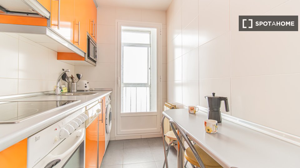 Apartment Zaragoza, 3 beds, 82m² — photo 11